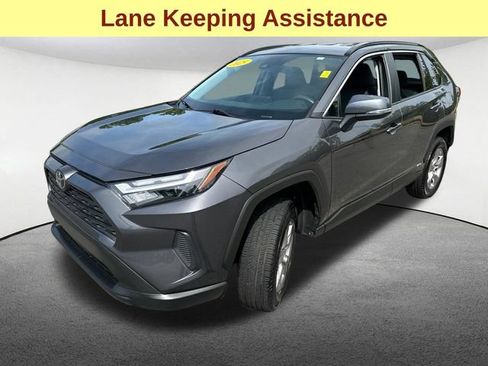Certified 2025 Toyota RAV4 XLE AWD/4WD image 6