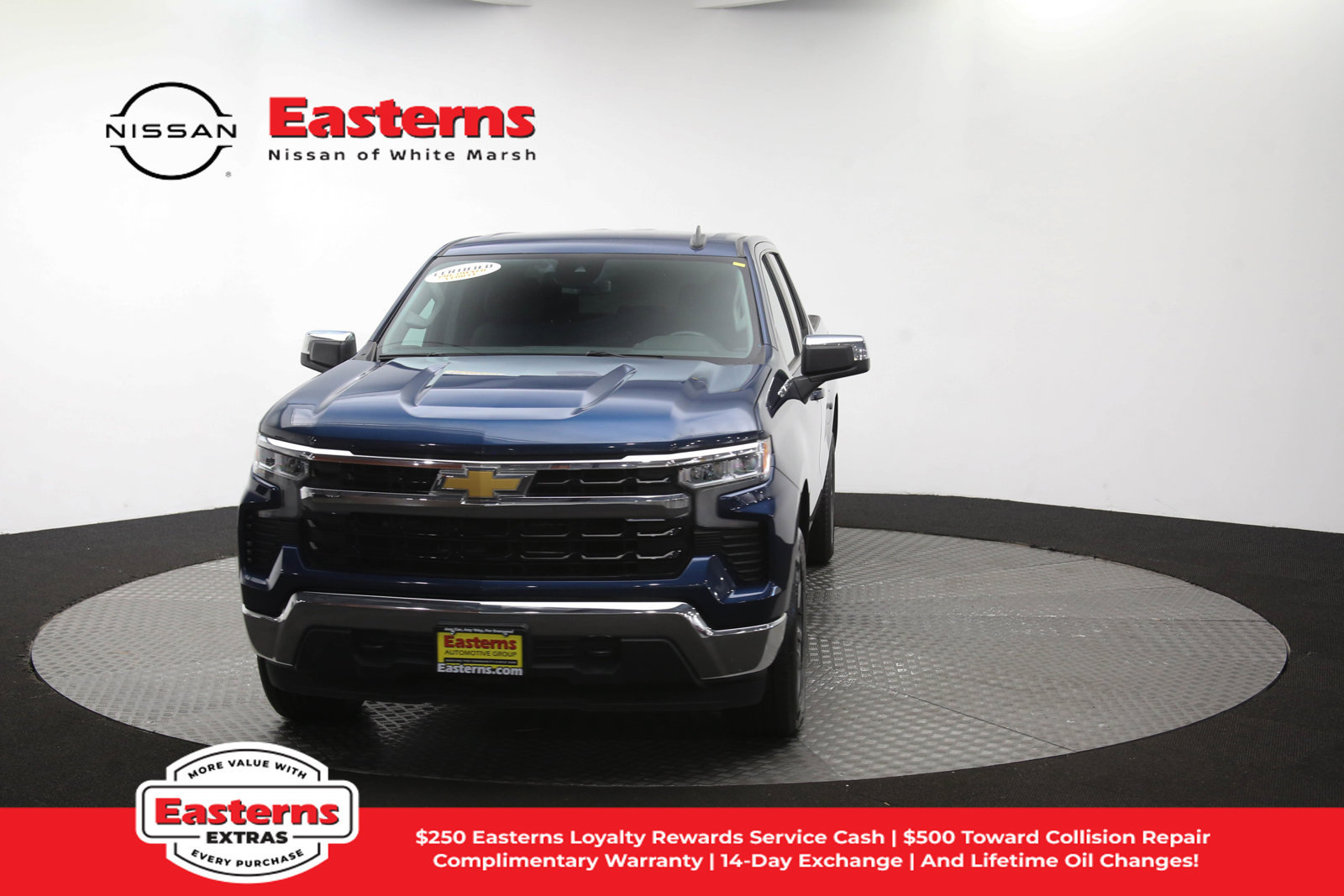 Used 2023 Chevrolet Silverado 1500 LT AWD/4WD image 57