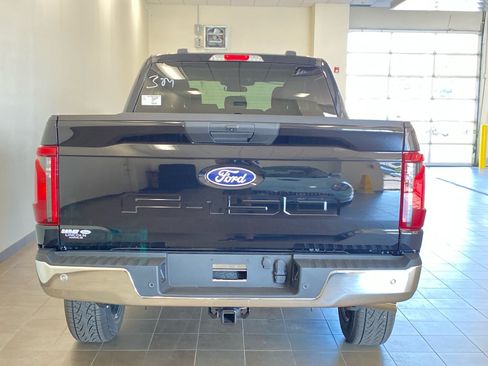 New 2026 Ford F150 XLT w/ XLT Chrome Appearance Package AWD/4WD image 6