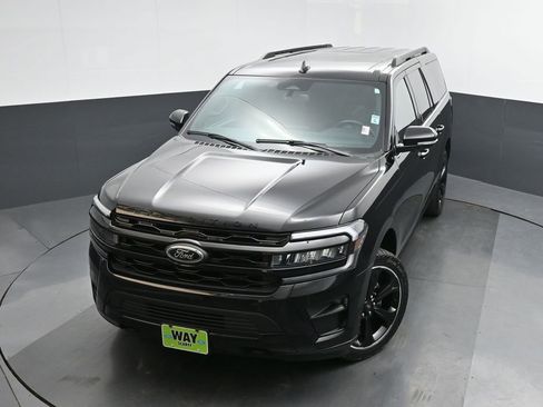 Used 2022 Ford Expedition Max Limited image 39