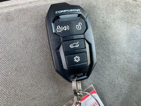 Used 2005 Chevrolet Cobalt Sedan image 10