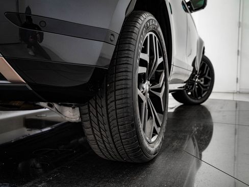 Used 2020 Land Rover Range Rover Evoque R-Dynamic HSE image 50