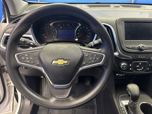 Used 2022 Chevrolet Equinox LT image 14
