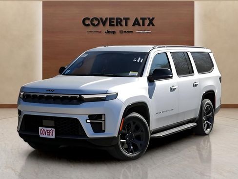 New 2026 Jeep Grand Wagoneer L Limited AWD/4WD image 1