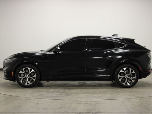 Used 2023 Ford Mustang Mach-E Premium image 5