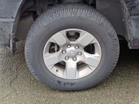 Used 2019 RAM 1500 Big Horn image 9