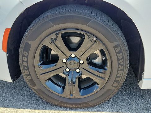 Used 2023 Dodge Charger SXT image 14