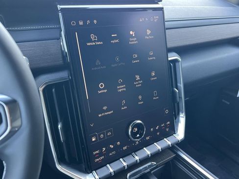 New 2026 GMC Acadia Denali w/ Super Cruise Package image 17