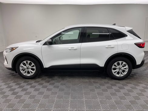 Used 2026 Ford Escape Active FWD image 10