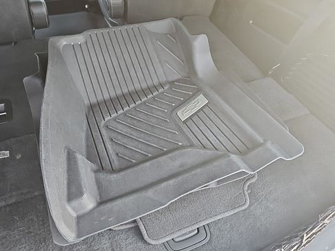 Used 2019 Chevrolet Tahoe Premier w/ RST 6.2L Performance Edition image 30