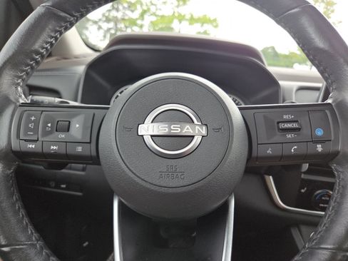Used 2023 Nissan Rogue SV w/ SV Premium B Package AWD/4WD image 37