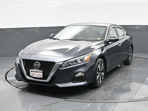 Used 2022 Nissan Altima 2.5 SV image 5