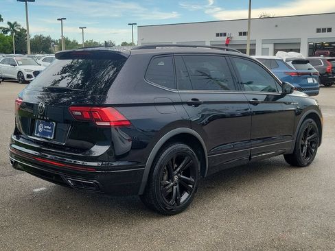 Used 2023 Volkswagen Tiguan SE R-Line FWD image 5
