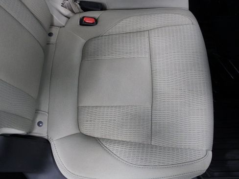 Used 2020 Subaru Ascent Premium w/ Convenience Package image 26