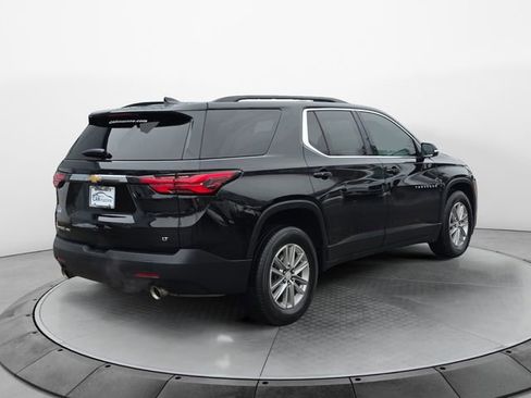 Used 2022 Chevrolet Traverse LT image 5