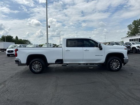 Certified 2025 Chevrolet Silverado 3500 LTZ w/ LTZ Convenience Package AWD/4WD image 6