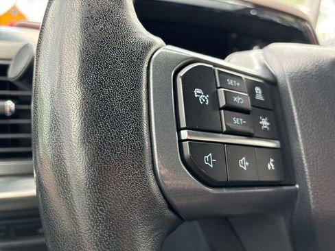 Used 2023 Ford F150 Lariat w/ Equipment Group 502A High image 26