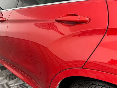 Used 2018 BMW X6 M image 29