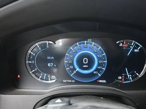 Used 2017 Cadillac Escalade Luxury AWD/4WD image 19