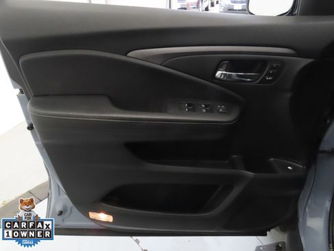 Used 2023 Honda Ridgeline RTL-E image 11