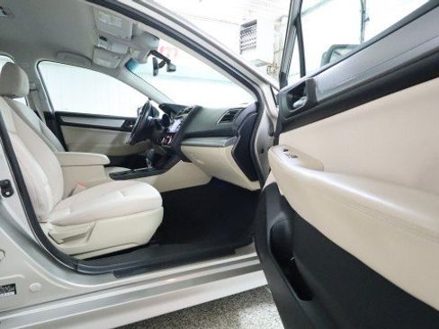 Used 2018 Subaru Legacy 2.5i Premium w/ Eyesight & BSD & Rcta & HBA AWD/4WD image 10