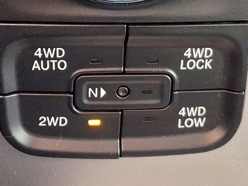 Used 2015 RAM 1500 Big Horn image 24