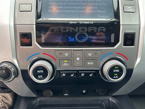 Used 2017 Toyota Tundra Platinum AWD/4WD image 29