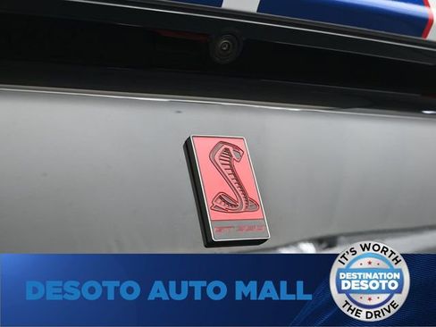 Used 2017 Ford Mustang Shelby GT350R w/ GT350R Equipment Group 920A RWD image 16