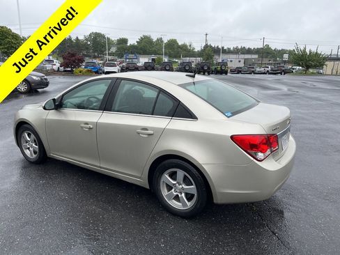 Used 2014 Chevrolet Cruze LT FWD image 7