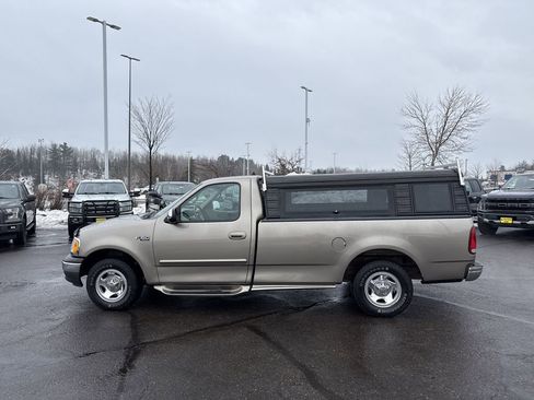 Used 2001 Ford F150 XLT image 12