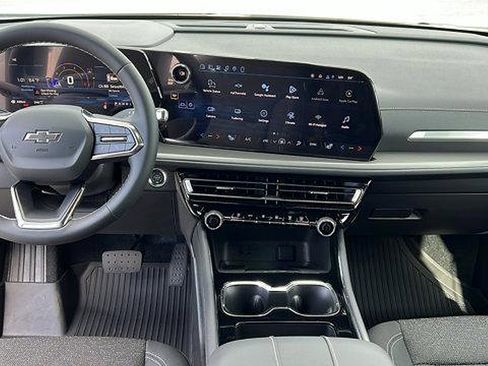 New 2026 Chevrolet Traverse LT w/ Midnight/Sport Edition image 15