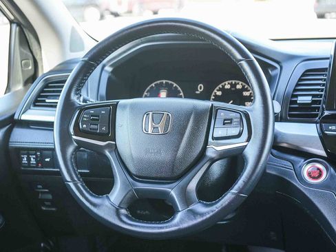 Certified 2025 Honda Odyssey EX-L image 15