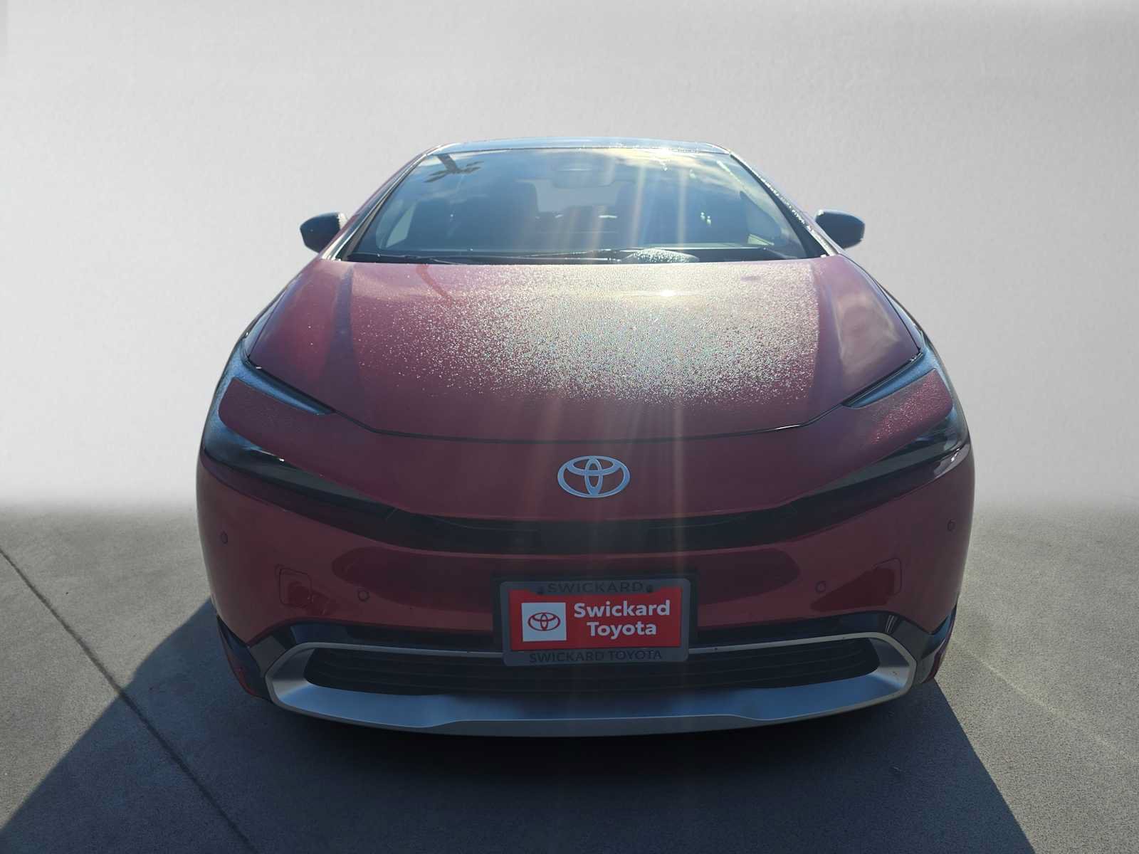 New 2027 Toyota Prius Plug-In Hybrid FWD image 8