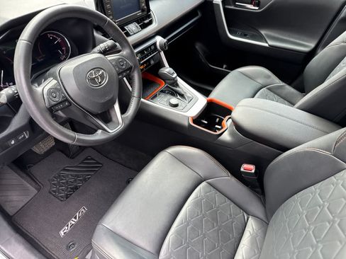 Used 2022 Toyota RAV4 Adventure w/ Convenience Package AWD/4WD image 11
