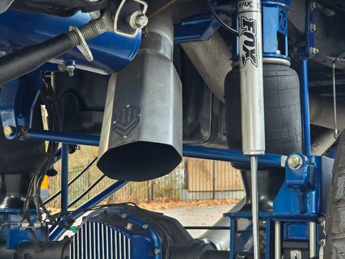 Used 2018 Ford F250 Platinum w/ Platinum Ultimate Package image 39