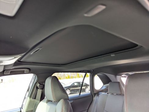 Used 2023 Toyota RAV4 SE image 19