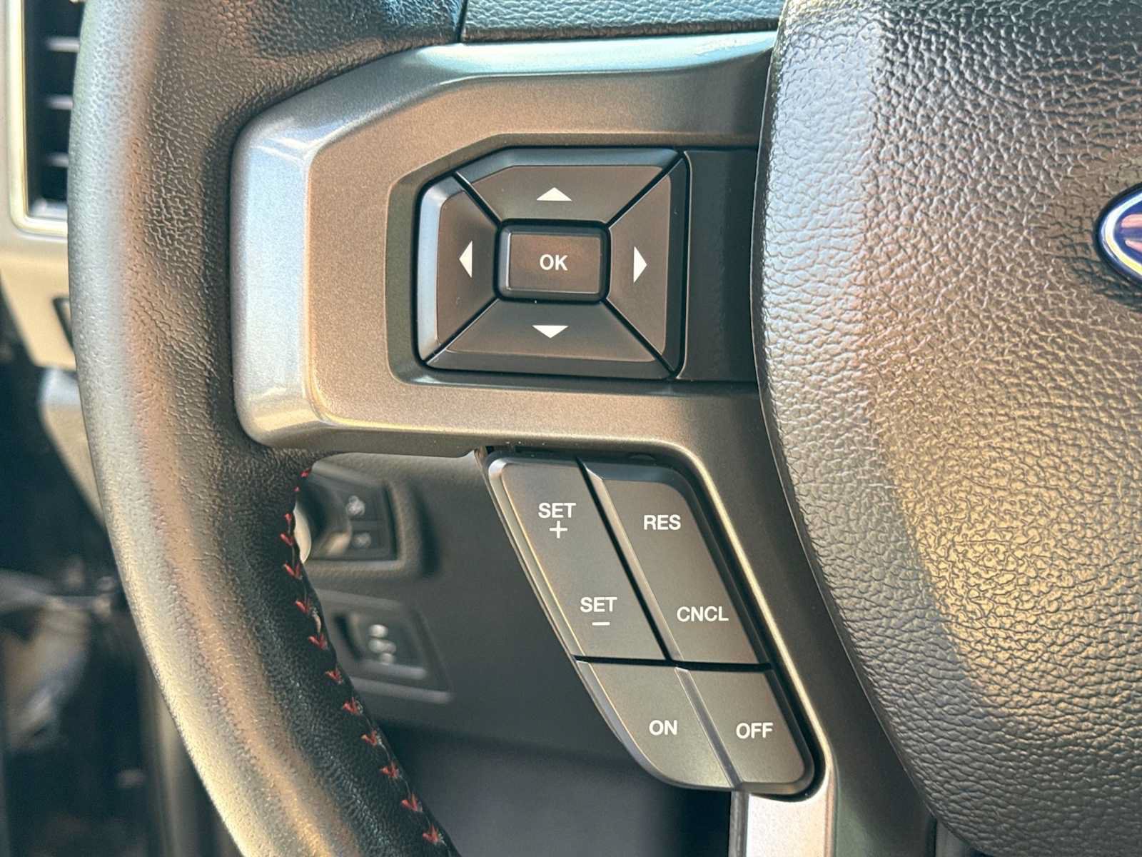 Used 2018 Ford F150 Lariat w/ Equipment Group 502A Luxury AWD/4WD image 22