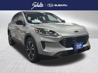 Used 2021 Ford Escape SE w/ SE Sport Appearance Package video 1