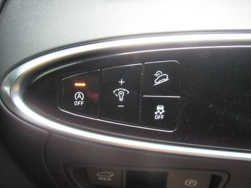 Used 2022 Genesis GV70 2.5T AWD/4WD image 37