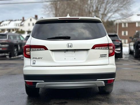 Used 2019 Honda Pilot Touring image 4