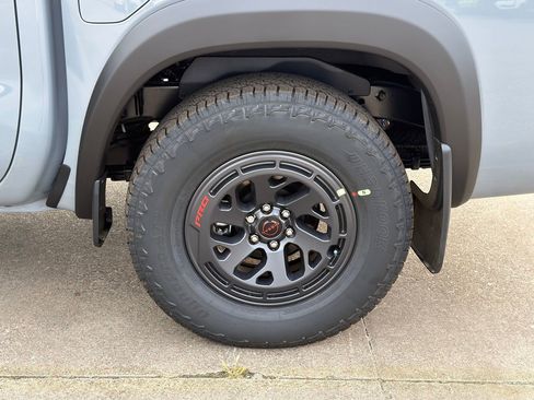 New 2026 Nissan Frontier Pro-X RWD image 21