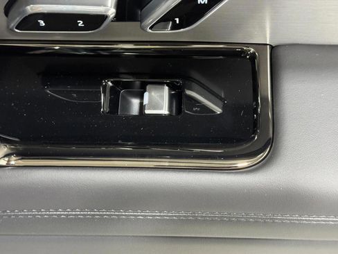 New 2026 Land Rover Range Rover Sport Dynamic SE image 21