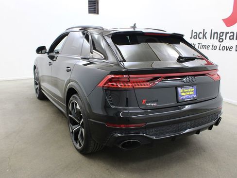 Used 2023 Audi RS Q8 w/ Black Optic Package AWD/4WD image 3