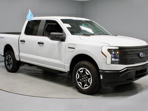 Certified 2022 Ford F150 Lightning Pro image 1