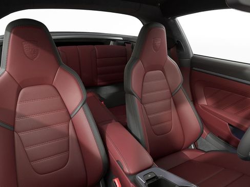 Certified 2026 Porsche 911 Targa 4 GTS image 6