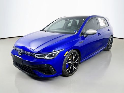 Used 2022 Volkswagen Golf R AWD/4WD image 3