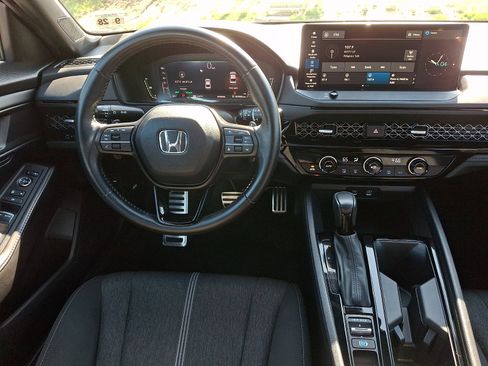 Certified 2023 Honda Accord Sport image 14