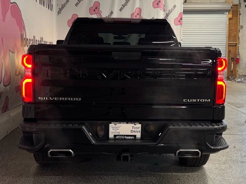 Used 2019 Chevrolet Silverado 1500 Custom w/ Custom Max Trailering Package image 11
