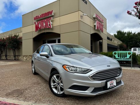 Used 2018 Ford Fusion S FWD image 1