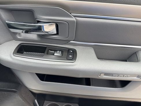 Used 2013 RAM 1500 Big Horn image 16